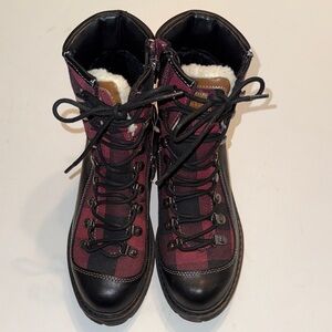 London Fog Red and Black Lace-Up Boots